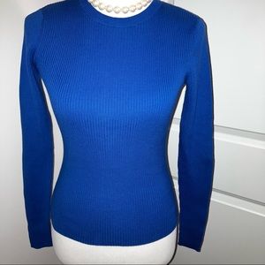 VICTORIA’s SECRET | vintage blue fitted sweater | size S